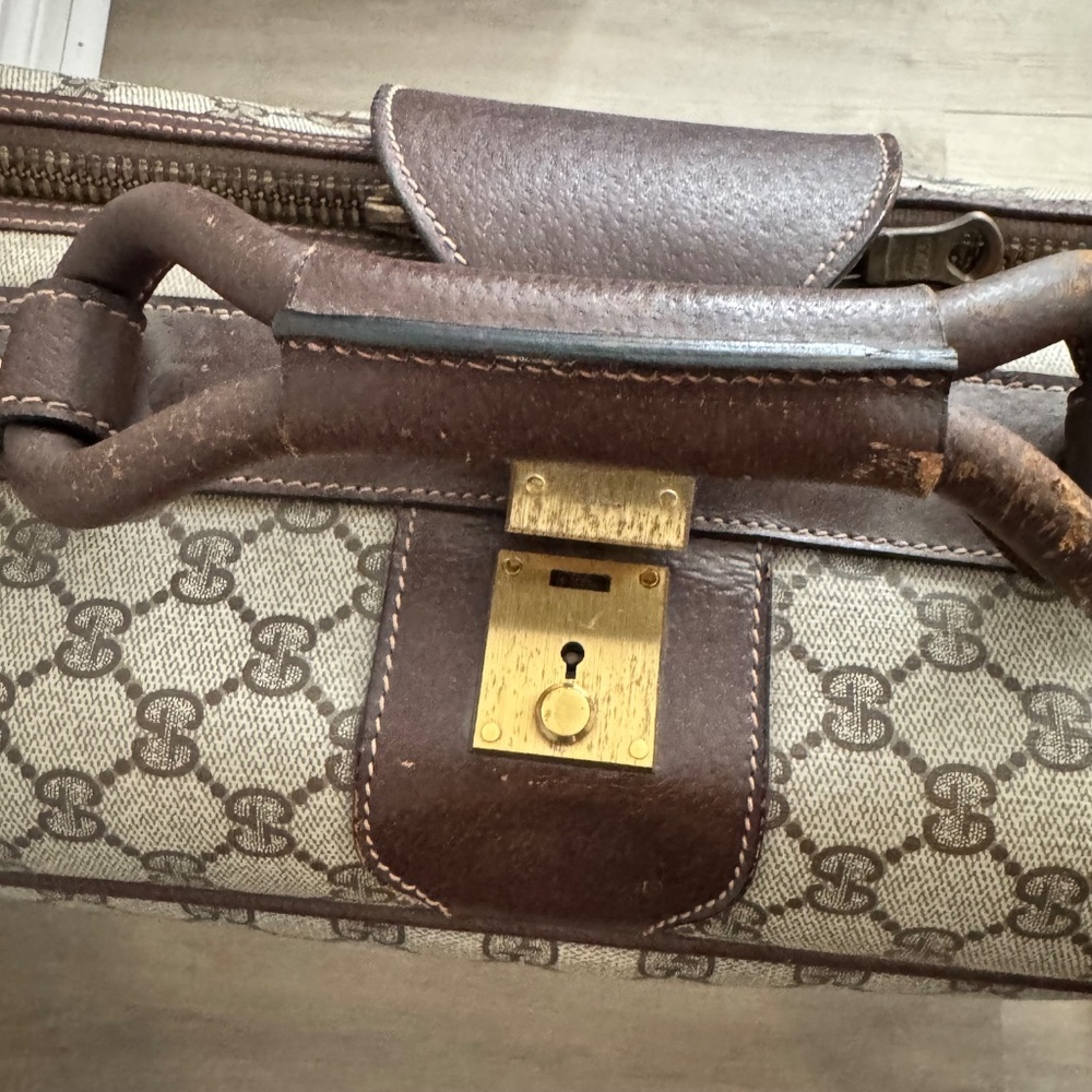 Vintage 1970 Gucci GG Supreme Suitcase Web Stripe Monogram Canvas Gold Closure - Picture 12 of 15